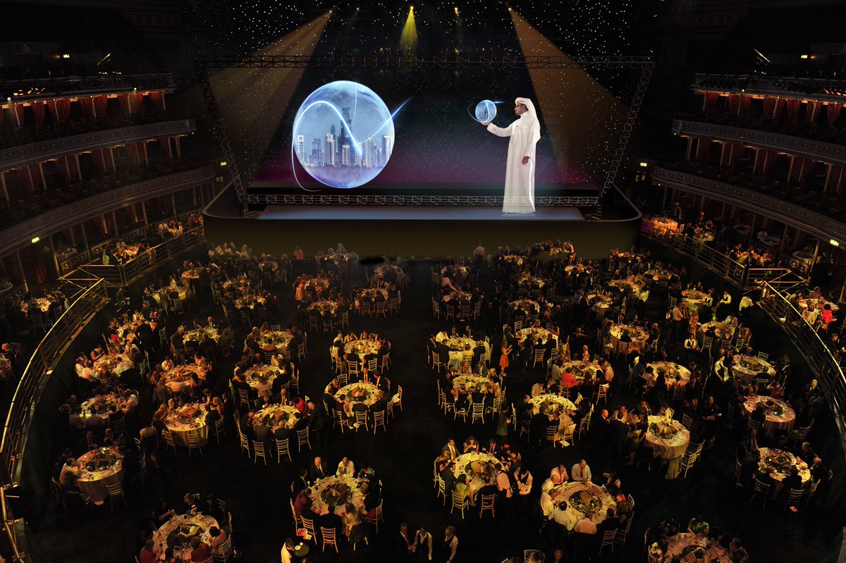 VPHOLOGRAM's tweet image. Don’t just showcase a product, add an element that’s going to grab attention from the very start. #Holograms are the way forward, we promise