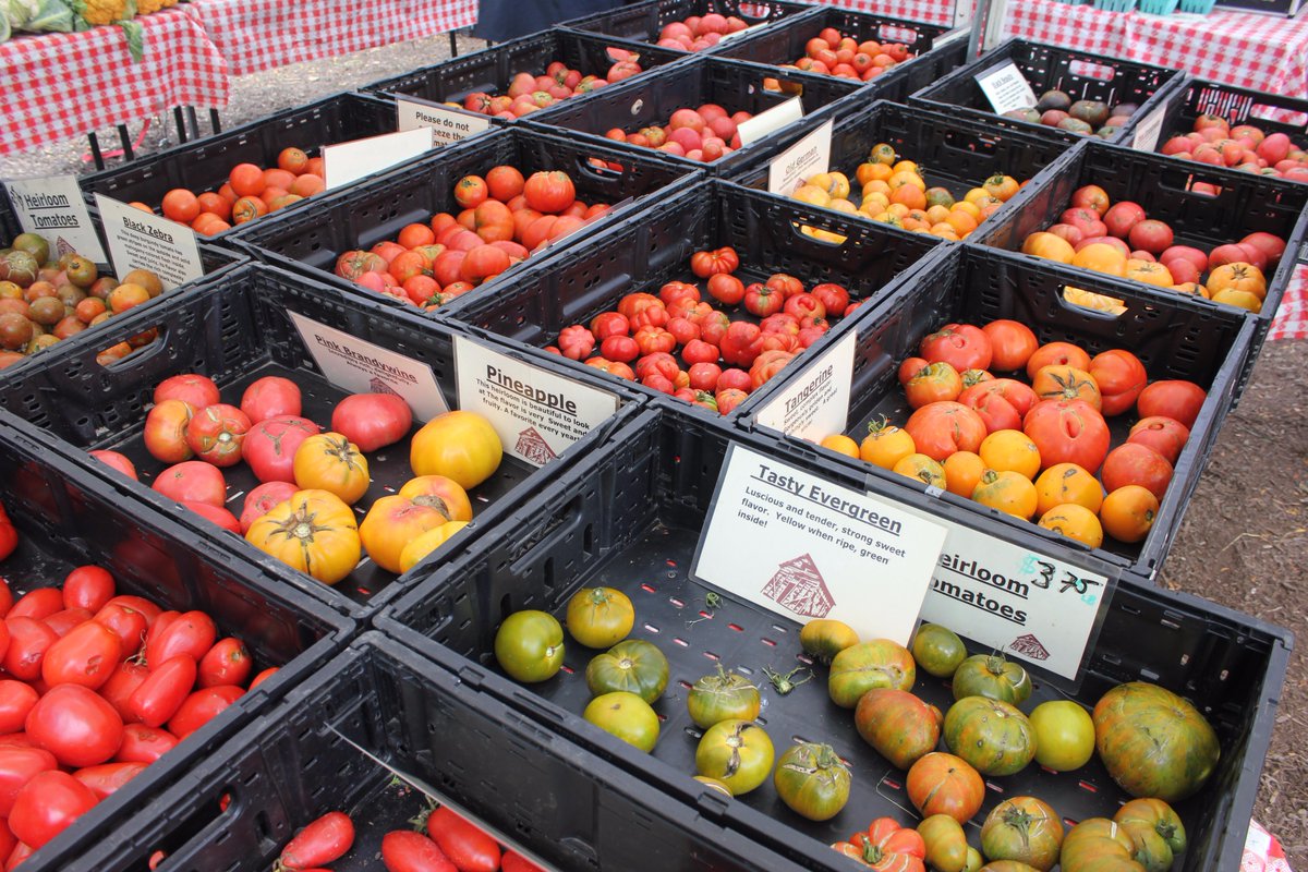 #GCMWestLoop is tomorrow from 8am-1pm! Stop by <a href="/HSCompost/">Healthy Soil Compost</a>'s tent &amp; learn more about their At-Home Compost Service. Sponsored by @westloopvet