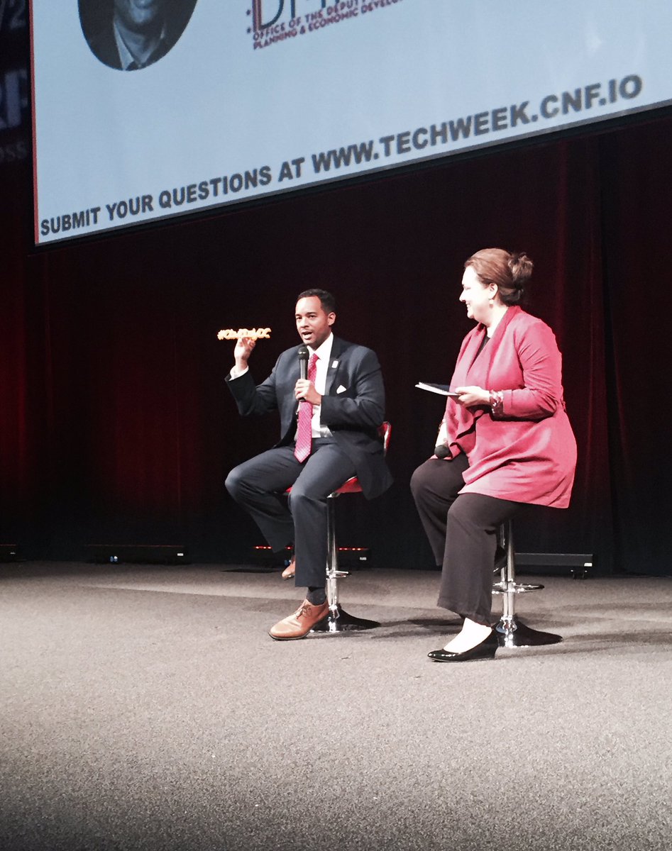 DMPEDDC's tweet photo. Closing our week at #DCtechweek @kenner_brian @ACRold on DC's thriving &amp; diverse tech scene &amp; why DC is right for Amazon's HQ2 #ObviouslyDC https://t.co/2OIpW7RRTn