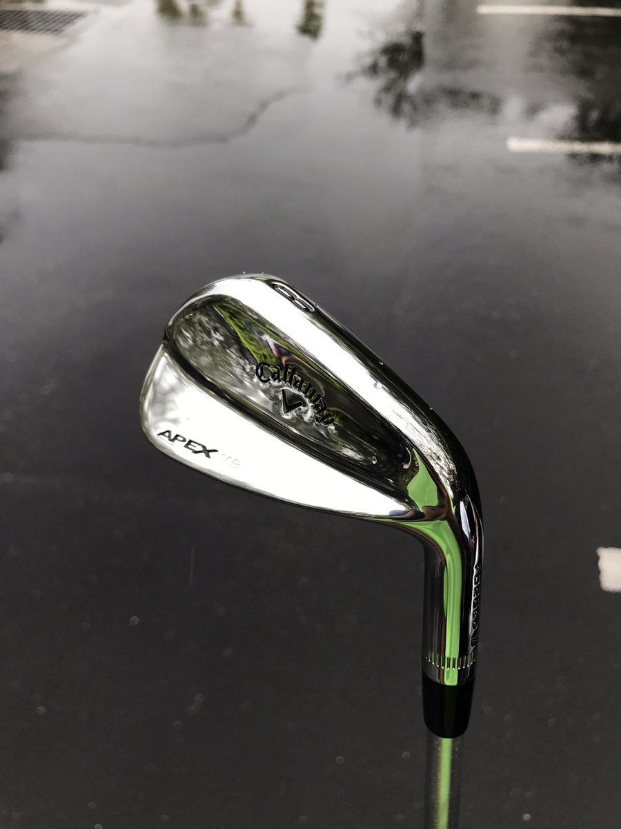 HernanReyGolf's tweet photo. Gracias @CallawayGolf por estas maravillas. #TeamCallaway #Apex #Blades #HRGA #sacalaabailar #yEllos? https://t.co/w12MZvjQz2