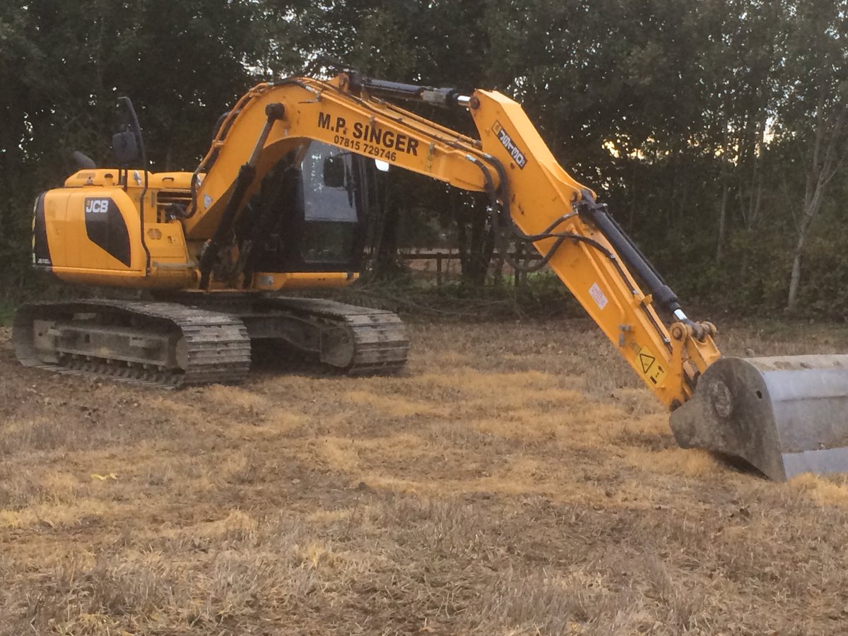 chippstorage's tweet photo. This empty field doesn’t look much right now, but with the help of this digger who knows what could happen... Watch this space! 👀 https://t.co/N32z5oCx5x