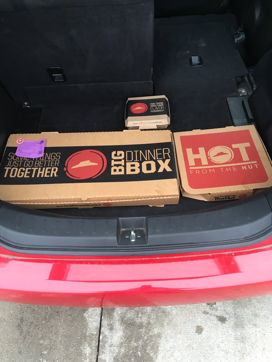greybeardtavern's tweet photo. Hey the new car is the perfect pizza picker upper!! #PIZZAHUT #NOM_NOM_NOM https://t.co/NCLIXtayUr