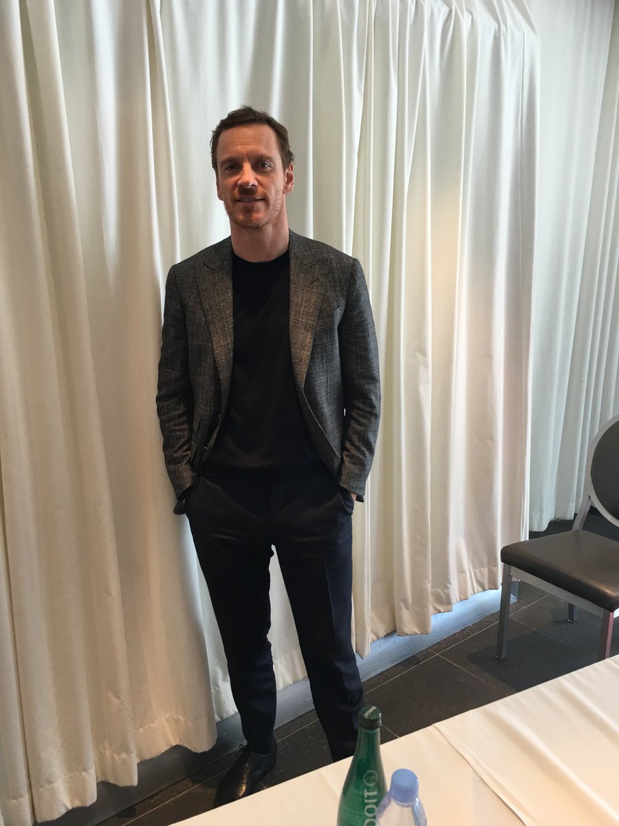 MicheleManelis's tweet photo. #MichaelFassbender stars in #SnowMan https://t.co/gLTIPxKbt3