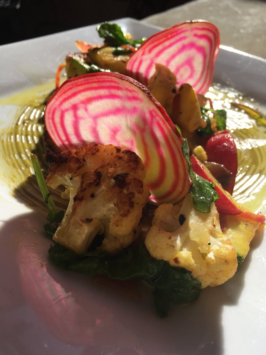 Tonight’s dinner special is a Ten Mile Farm rainbow veggie plate with a champagne spinach ginger sauce. Yum!