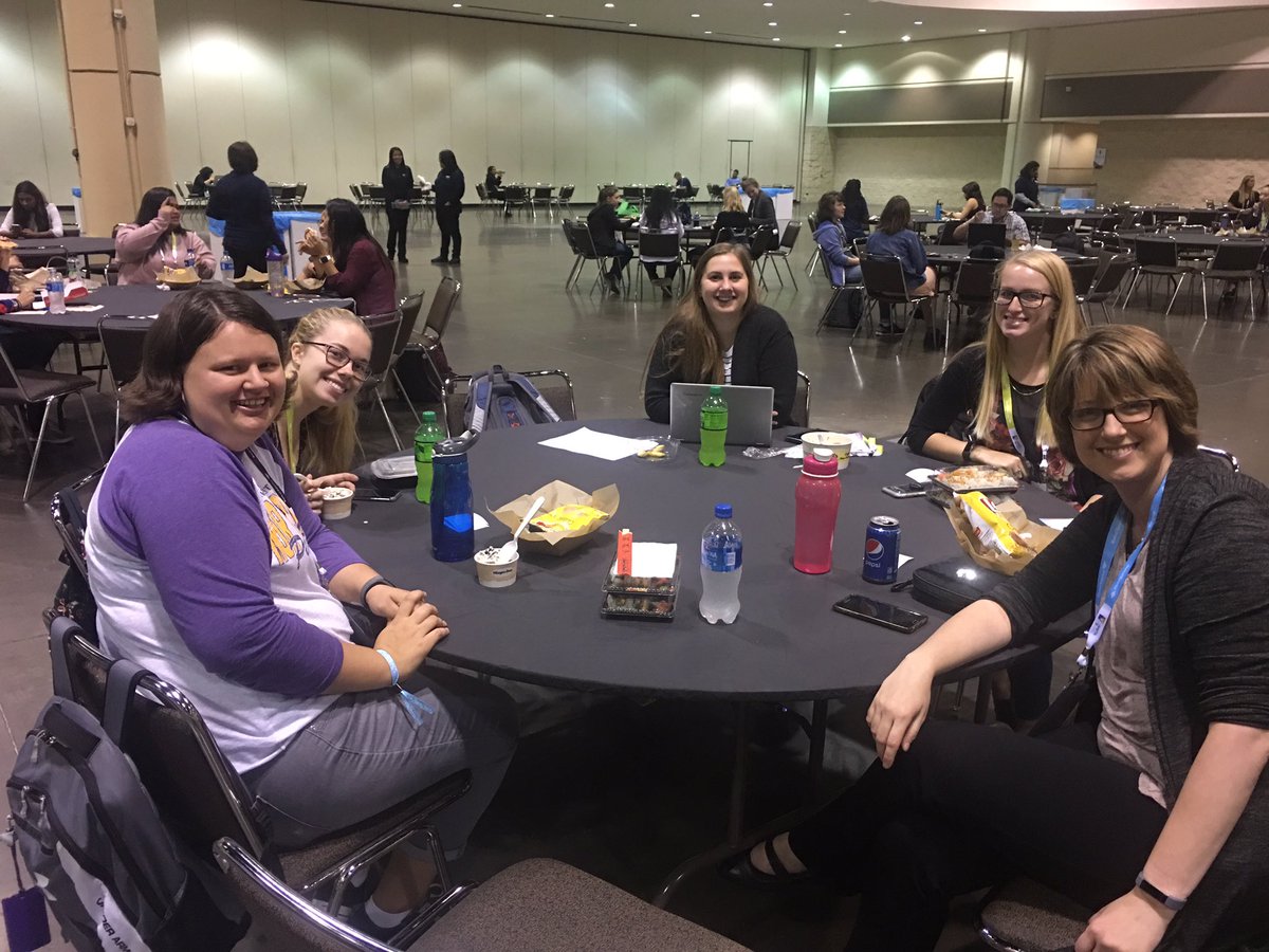 UNI_WiC's tweet photo. University of Northern Iowa WiC attending this year's #GHC17 https://t.co/IKhqgDO9wG