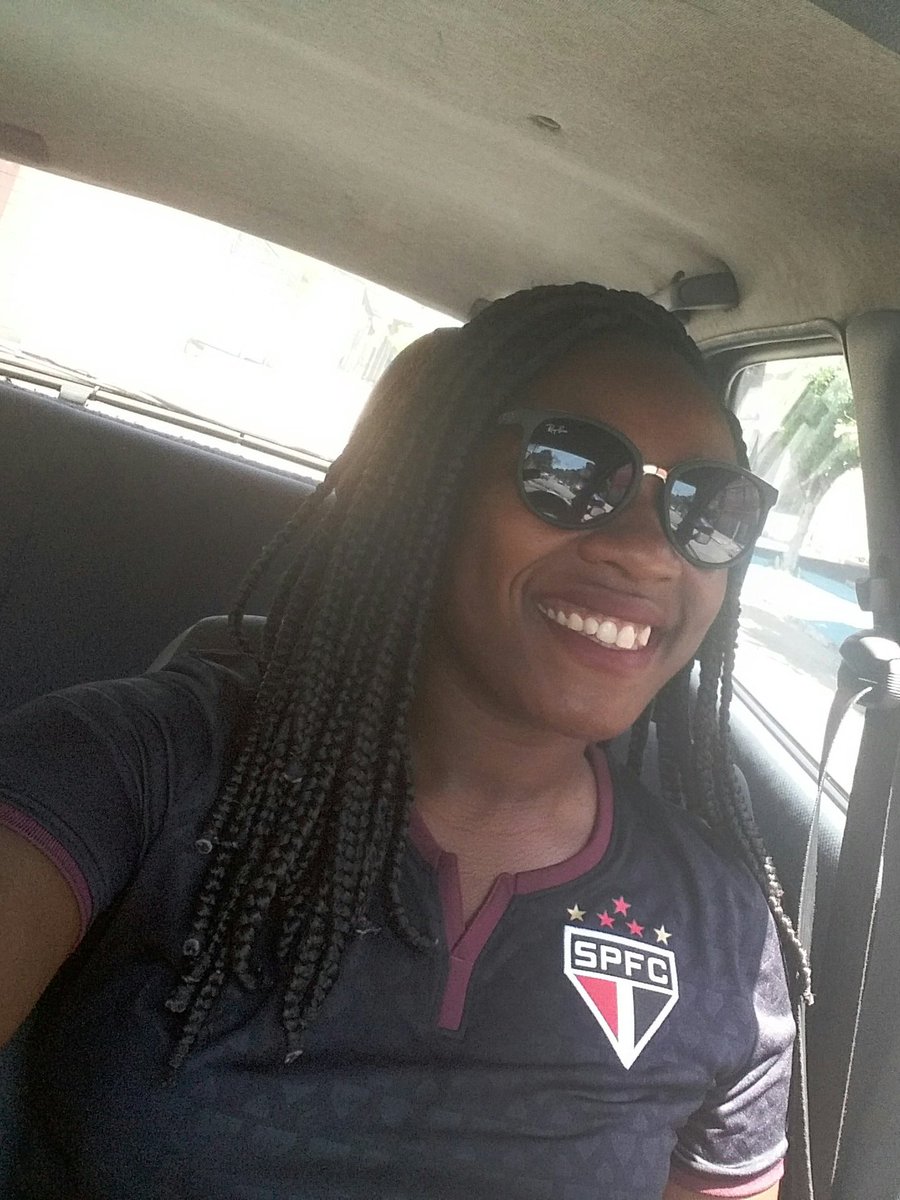 Rafaomarques89's tweet photo. ��No dia que tu não existir
Eu não quero sorrir nunca mais...🎶 #SPFC #Timegrandenãocai @SaoPauloFC https://t.co/n4GMLoe5NF
