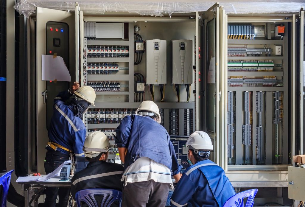 GESREPAIR's tweet image. Learn more about #programmable #logiccontrollers (#PLC) maintenance today on the blog: buff.ly/2ktzlPN