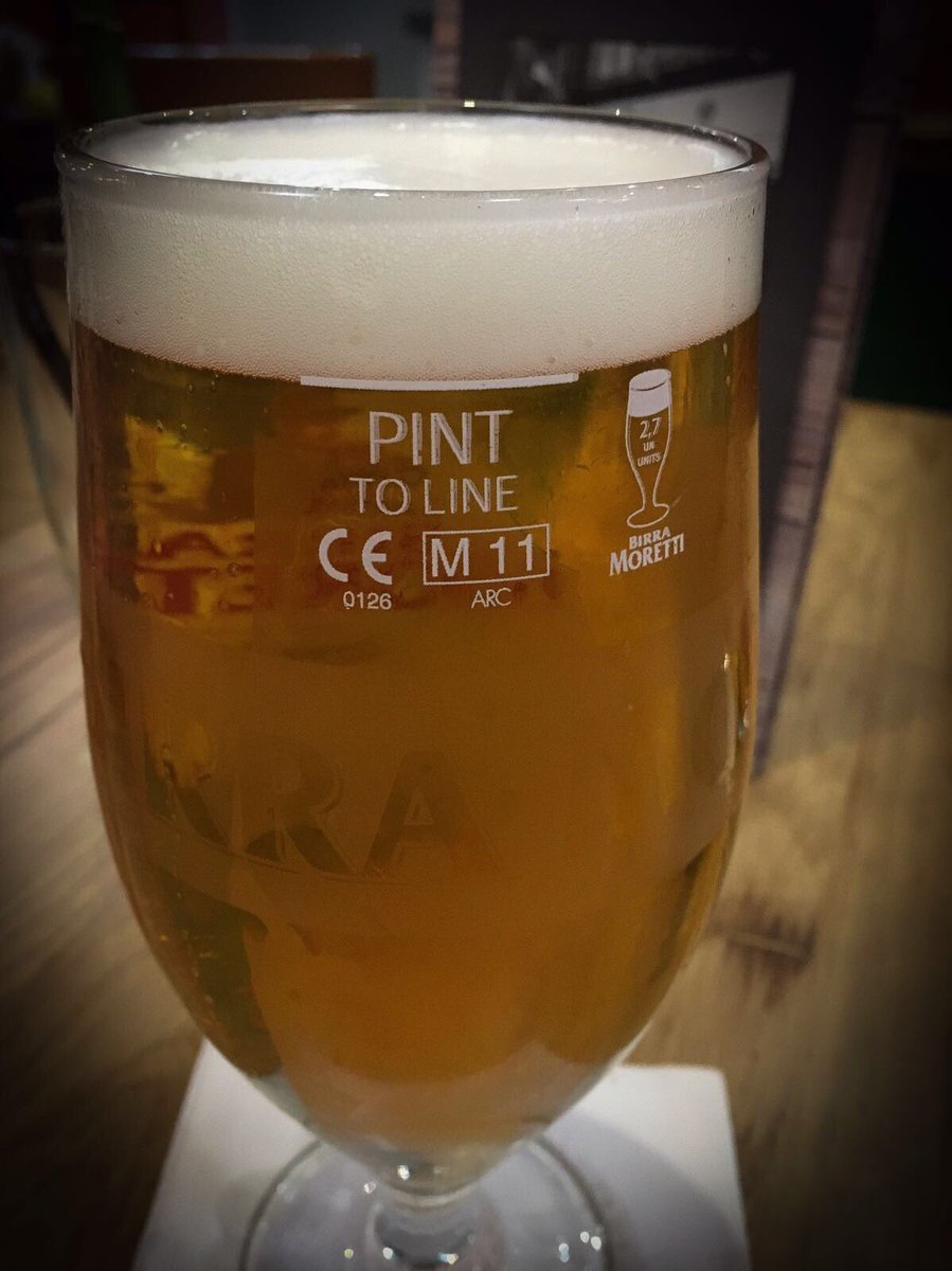 TheMontebar's tweet photo. The Montebar is the home of the perfect pint 🍻 https://t.co/M9Js0jaohs