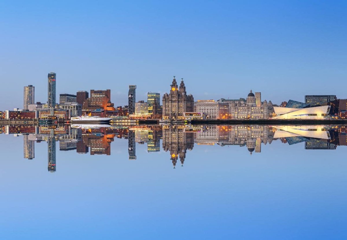 scousescene's tweet photo. It is #WorldSmileDay #Liverpool 

RT if this city makes you smile 😊 https://t.co/R9SMLYutxW