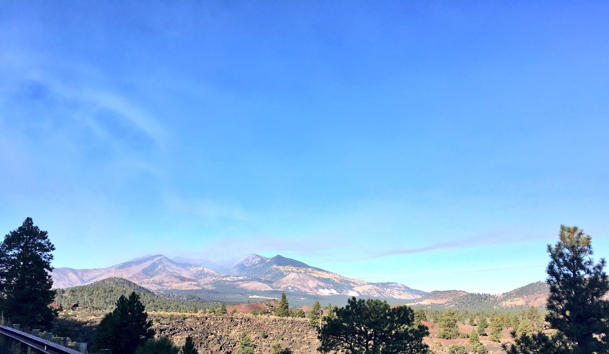 Schweeben's tweet photo. Stop #2, Sunset Crater Volcano 🌋 #COM120 https://t.co/w5rxwqhgzJ