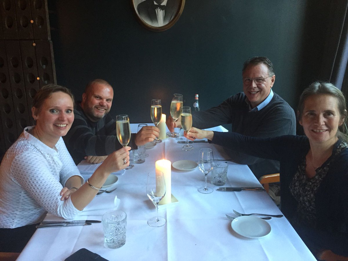 ditistoeval's tweet image. 4 thoughtleaders anno 2017
Hou ze in de gaten
@sioo @Aukje_Nauta @mardeman