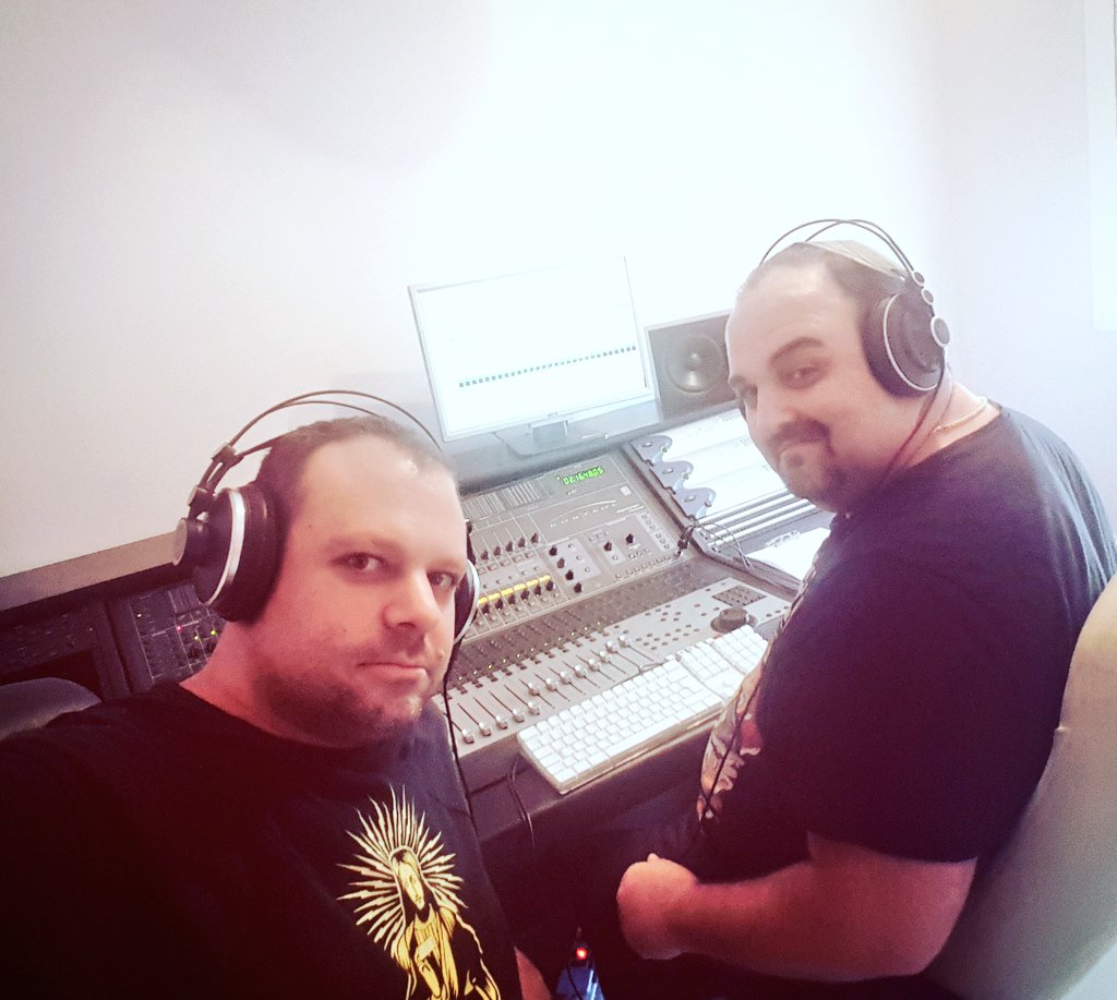 En la mezclas de #IMMENSITY con <a href="/AgustinCastroRo/">Agustin Castro</a>  El mejor!! El resultado final del disco ¡¡¡ES BRUTAL!!! Comienza la cuenta a atrás...