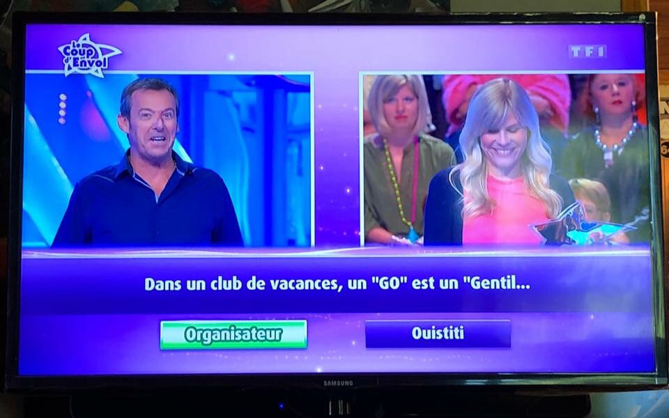 DLeJ0MuW4AAFola.jpg:large
