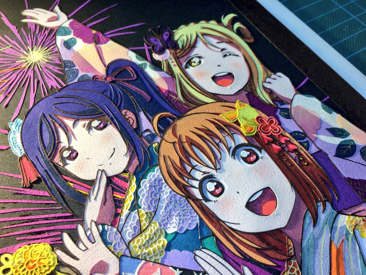 賽銭箱 わすれられない輝きがあるよ 第70回沼津夏まつり 狩野川花火大会のポスターイラスト切り絵完成です この切り絵であの日見た輝きを思い出して頂けたら幸いです 切り絵 Lovelive Sunshine