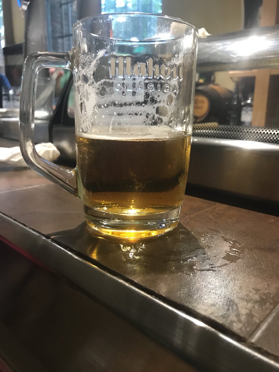 AgentTompouce's tweet image. Proost!