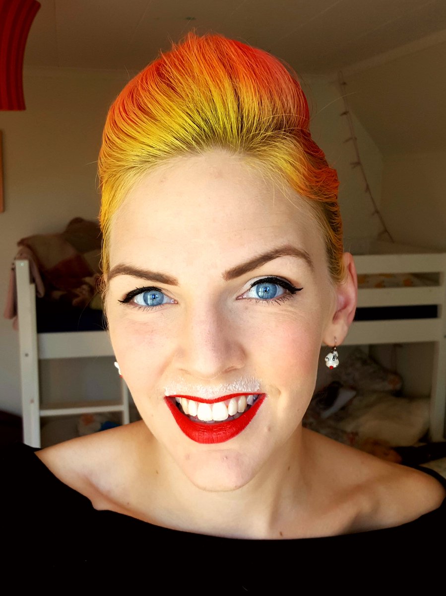 #mjölkmustasch <a href="/LRF_Ungdomen/">LRF Ungdomen</a> 
<a href="/Hjartamjolk/">Hjärta mjölk</a>