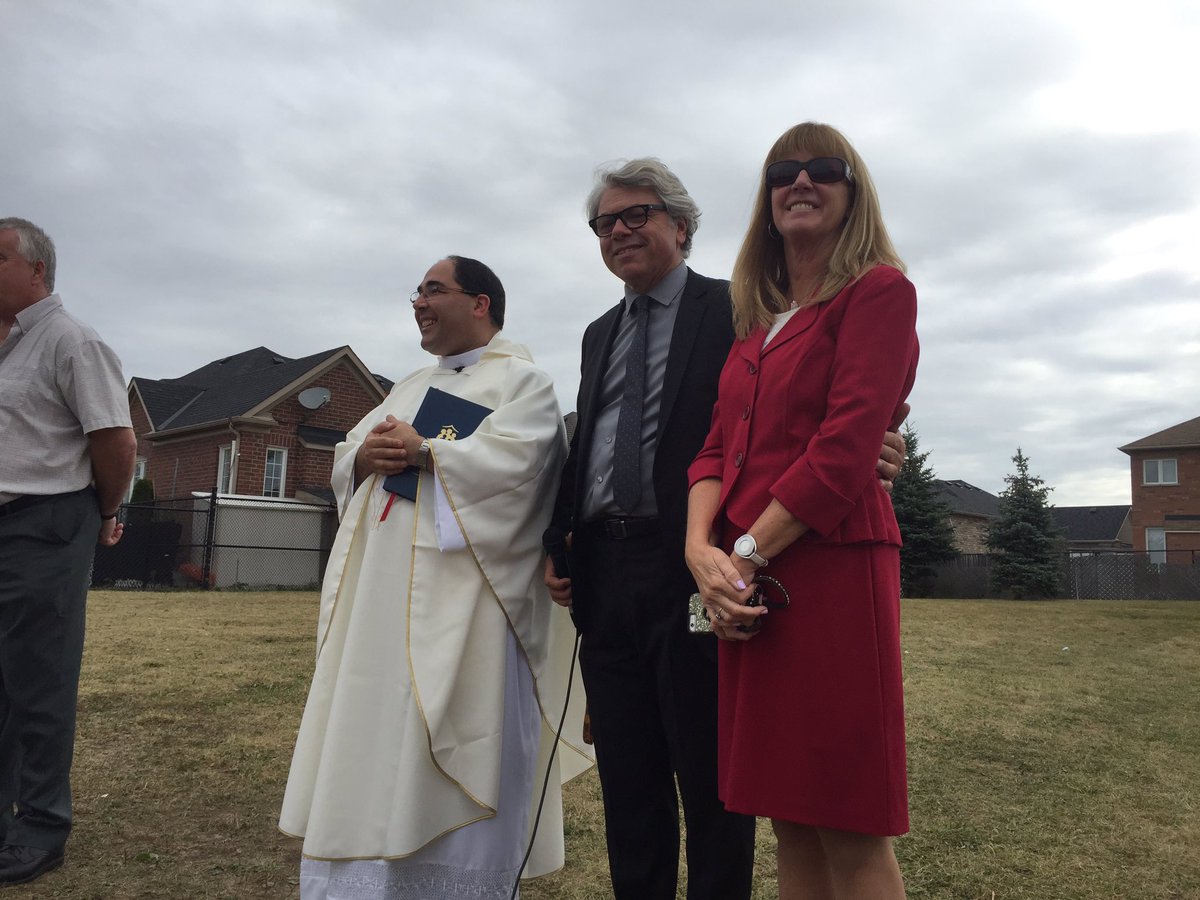 stjuliabilliart's tweet photo. Canada 150 tree planting ceremony at St Julia...thank you Father Joseph for your blessings, welcome Councillor Campbell and Alan Lok @ycdsb https://t.co/UoxN6Qnuzk