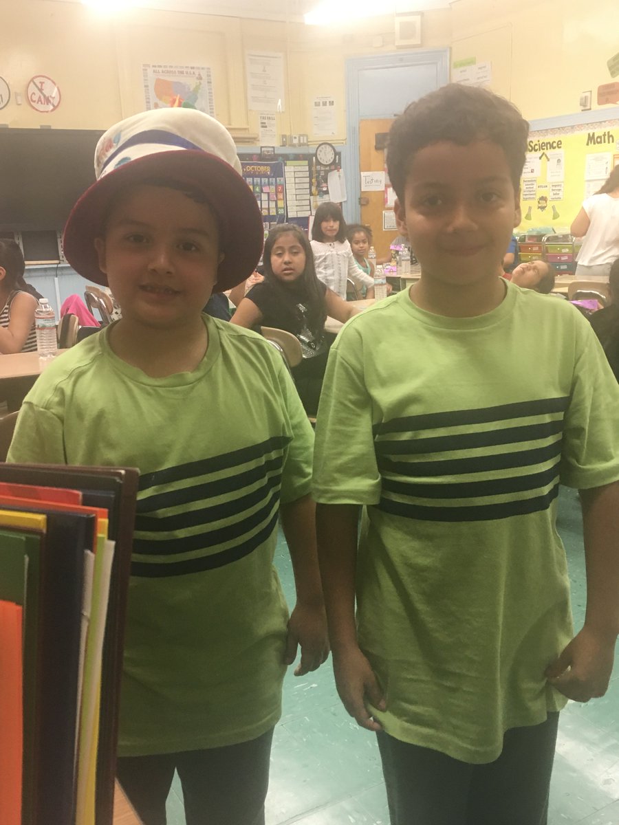 TotallyGreat302's tweet photo. We had a great time celebrating Matthew and Simon's Halloween Themed Birthday Party! Happy 8th Birthday boys! @PS66JKO #class302 https://t.co/GZmRq1IM73