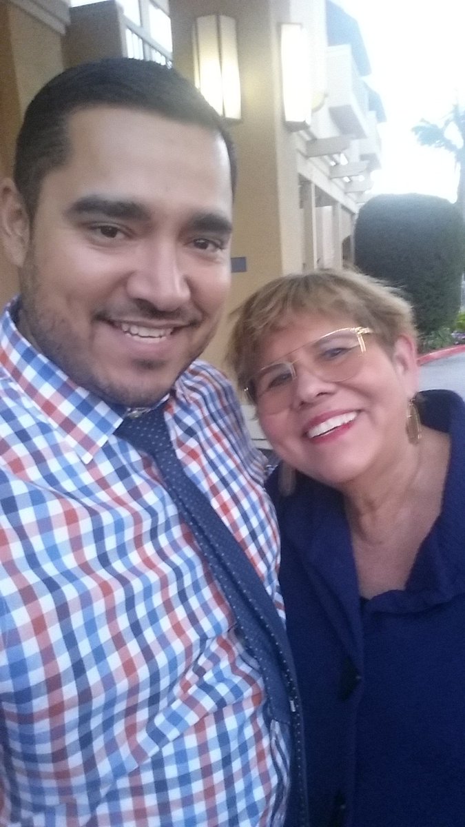 Such an honor to host a true trailblazer in HE, <a href="/LauraIRendon/">Laura I Rendon</a>. Thank you for sharing your experience and wisdom w/ Santiago Canyon College!