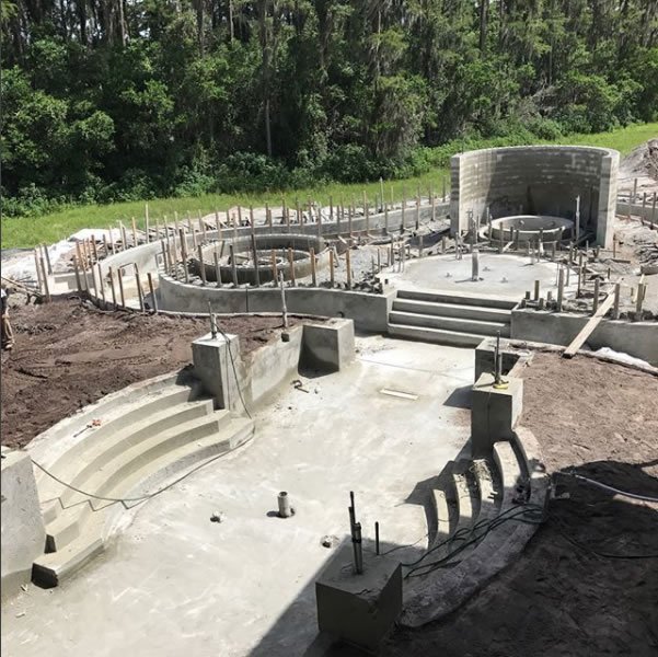 ryanhughespools's tweet photo. Our latest lazy river pool is starting to take shape. #floridapoolbuilders #ryanhughesdesignbuild #lazyriverpool #luxurypools #tampaluxury https://t.co/ODzY43ZHqx