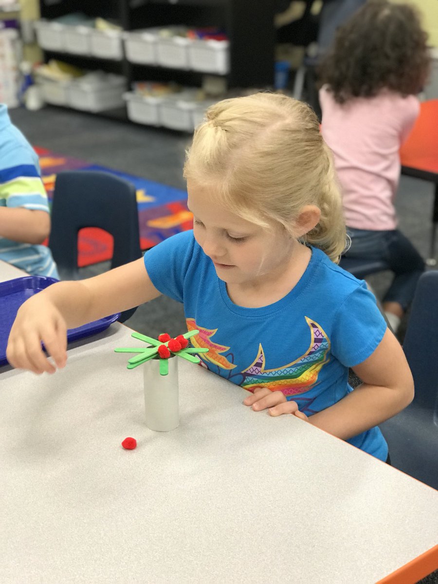 SwailesHRT's tweet photo. How tall is your apple tree?  Kinders using #STEM skills to build apple 🍎 trees after reading  “Ten Apples Up On Top!” @HRTJaguars https://t.co/9LLN9GNPpj