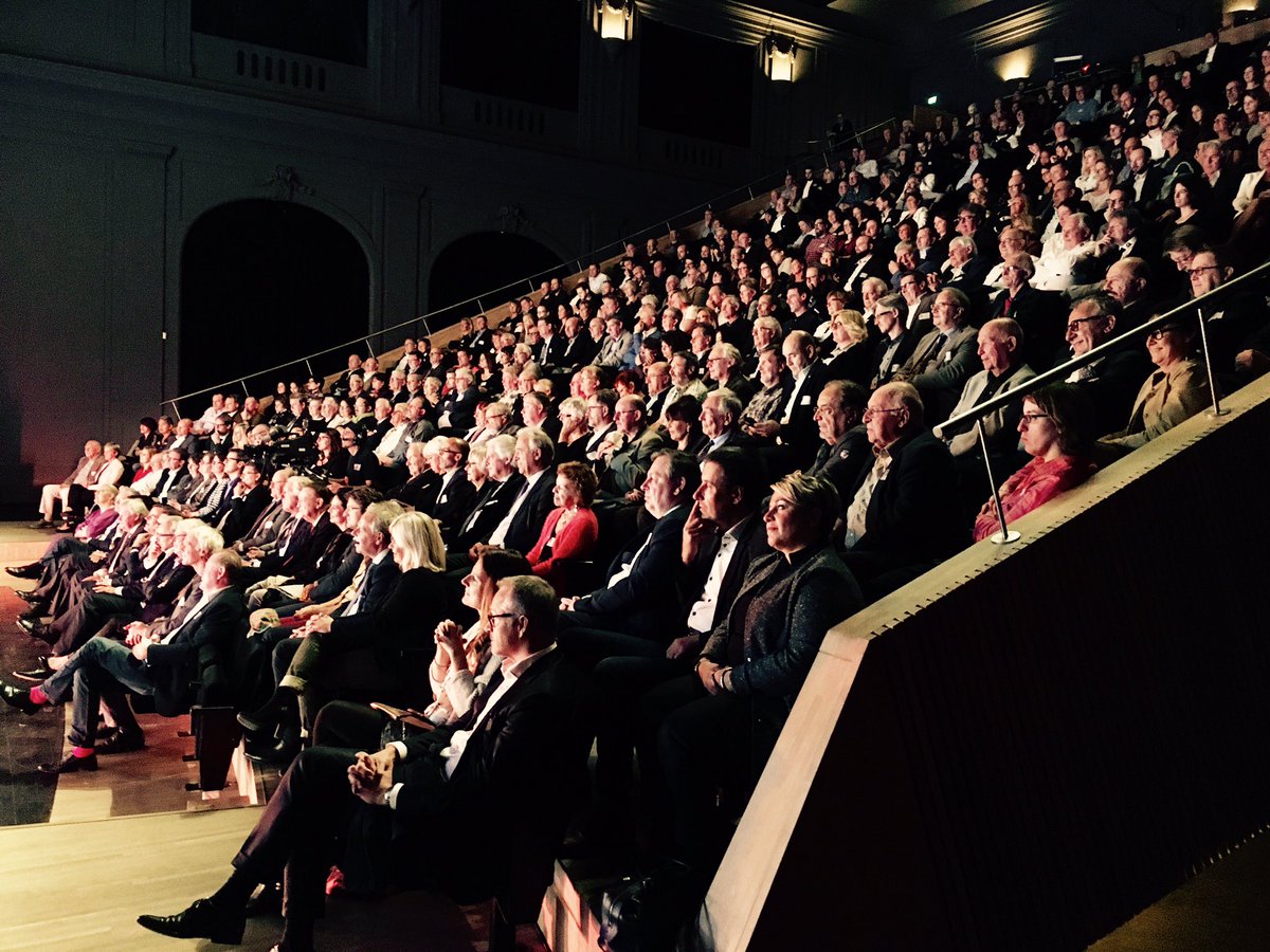jcmarcourt's tweet photo. 1 tv aux multiples facettes, 1 tv proche de ses habitants #Liège #Huy-Waremme #RTC40ans @RTC_Tele_Liege à la conquête de nouveaux horizons! https://t.co/5va4HUYXBv