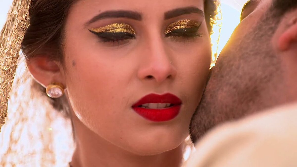 myLifeGoesOn__'s tweet photo. ❤❤❤❤❤❤❤
#IssPyaarKoKyaNaamDoon
#DevNi 🔥🔥🔥 https://t.co/4YIWy5u3FW