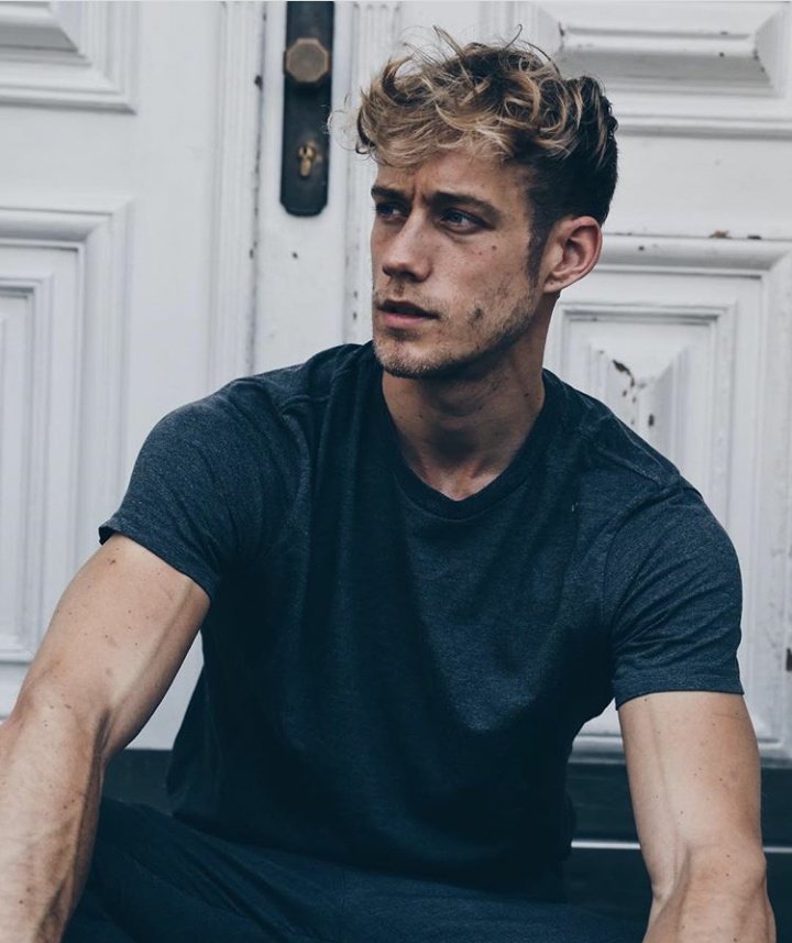 xfxley_'s tweet photo. Cassius Fawley. 

｢ Departamento de Misterios↭Inefable ｣

Rol medio/extenso. 

Da un RT para que me conozcan. https://t.co/btCTe5isll