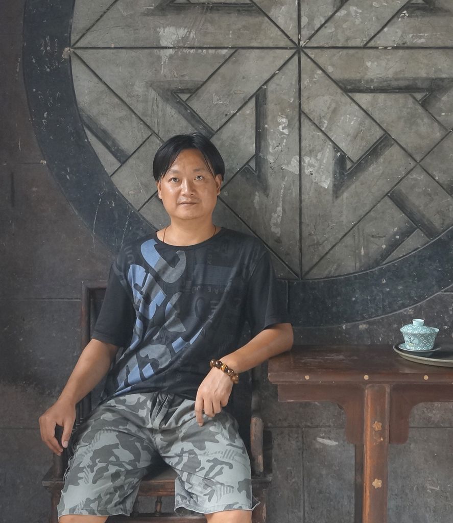 marengogallery's tweet photo. He Ming Ke:

See their work in the upcoming exhibit: Changing Landscapes https://t.co/kHy8hDXb00