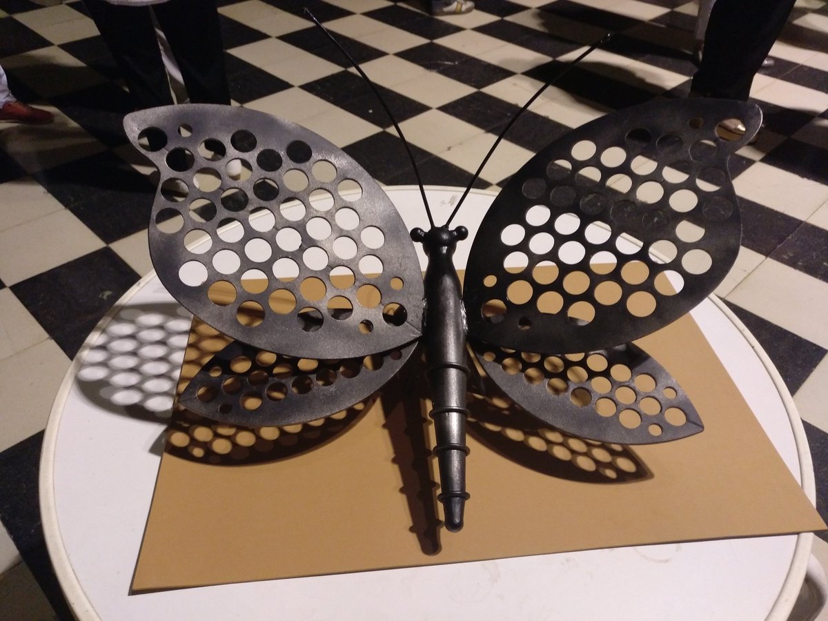 FiradeBandolers's tweet photo. Inauguració exposició @Cercleamics, Escola d'Adults d'#Alcover i l'exposició de José Bastida Rodríguez https://t.co/x8QPi1RGNW