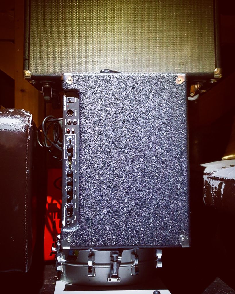 876Studio's tweet photo. It seemed like a good idea at the time...

#bendthesnare https://t.co/m4ydX2su3N