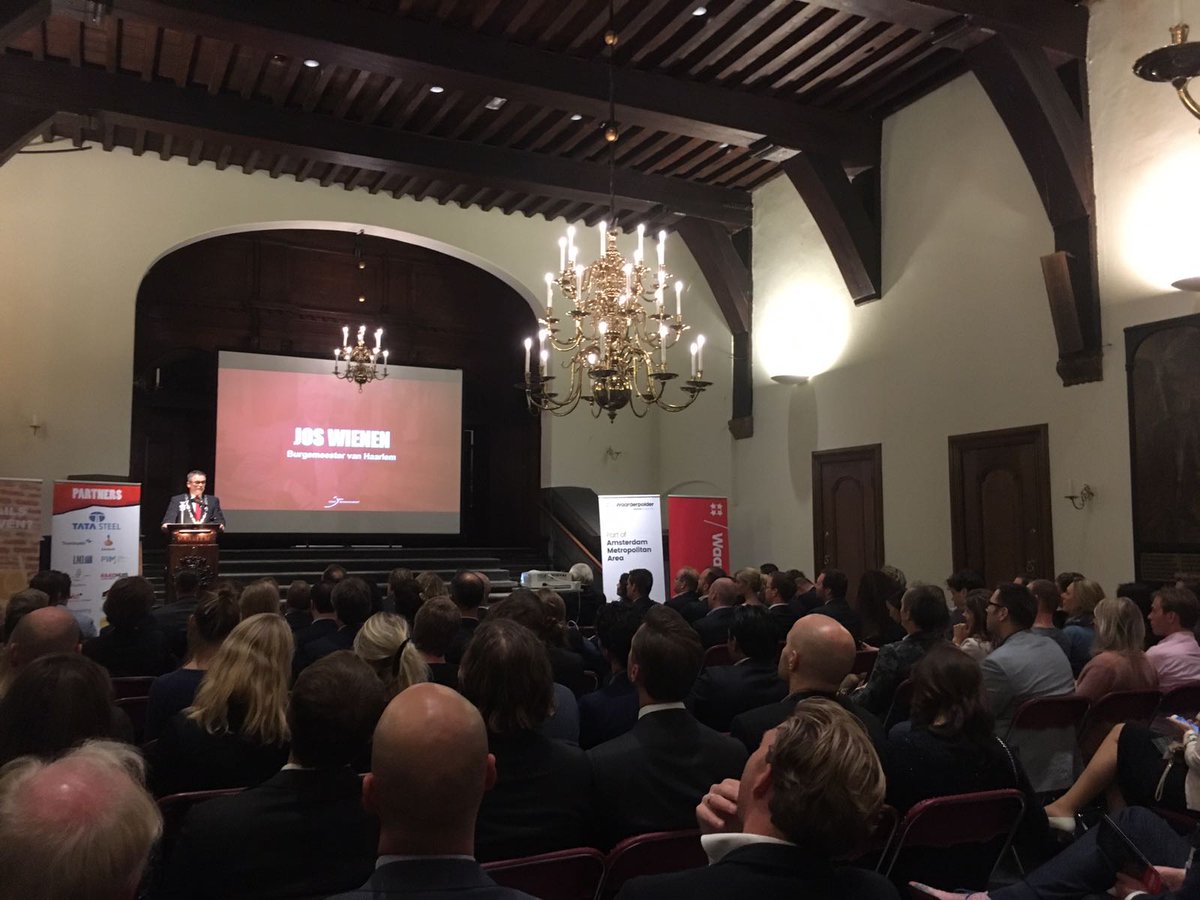 Het Jong Management congres 2017 in Haarlem is zojuist officieel geopend door burgemeester Jos Wienen
