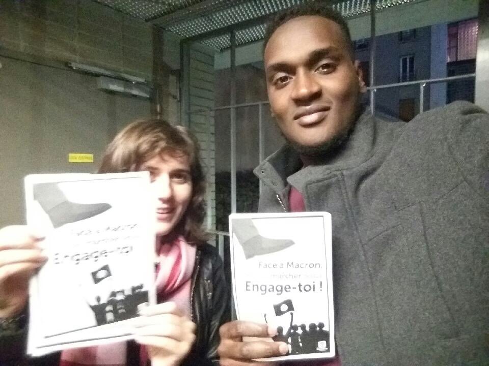 MJSParis1920's tweet photo. Un Porte à Porte enrichissant dans le 20eme pour discuter avec les étudiant.e.s des priorités pour la jeunesse ! #mjs #paris https://t.co/y1g5c4YLjJ