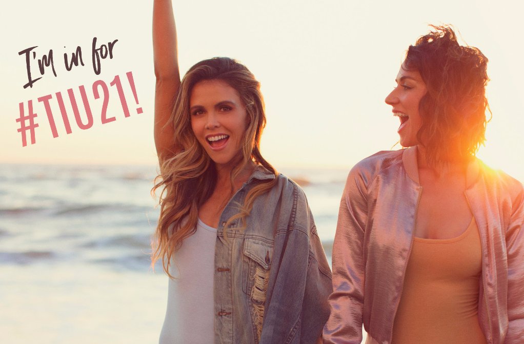 RT if you're IN for the #TIU21 Fall Challenge! 🍁💛 21 days of fitness, motivation, &amp; nutrition! 💪🏼 Sign up w/ us at ToneItUp.com/TIU21 😽