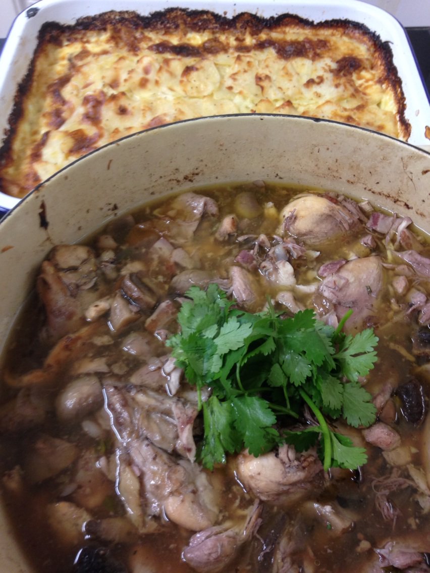 MK w/end; #curryclub, #clientbirthdaylunch, #clientkitchensupper, bucklebury market, #hungerfordfoodfestl! #busy!