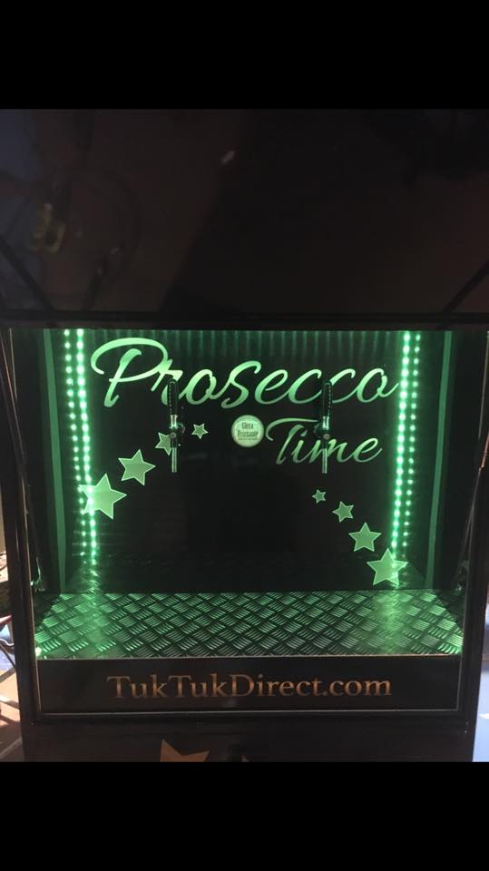 Ocean7events17's tweet photo. @ProseccoTimee #quality #class #prosecco  #party #events #festival #fair #fete #wedding #reception #special #bubbles #whynot #treatyourself https://t.co/eqHMbTot1i