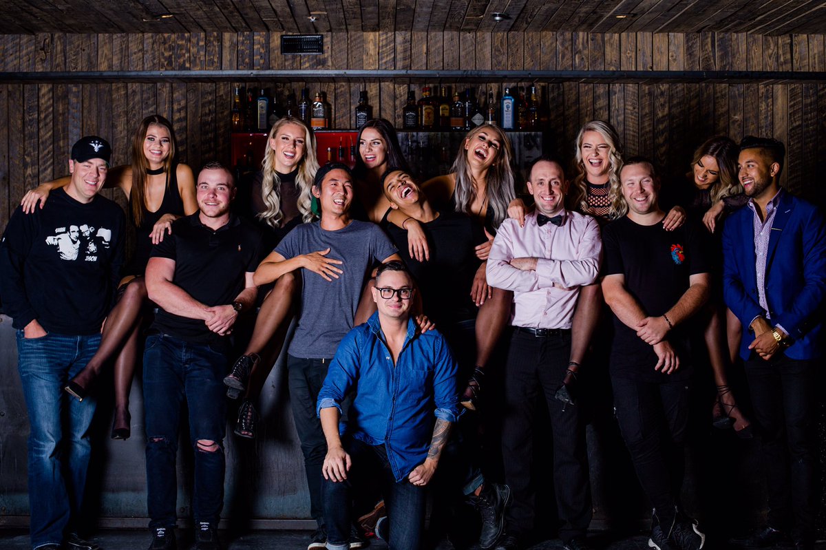 musewpg's tweet image. MUSE sneak preview tonight at @441Main Text 204-891-2263 to get 2 complimentary drinks &amp;amp; free cover before 1130! #musewpg