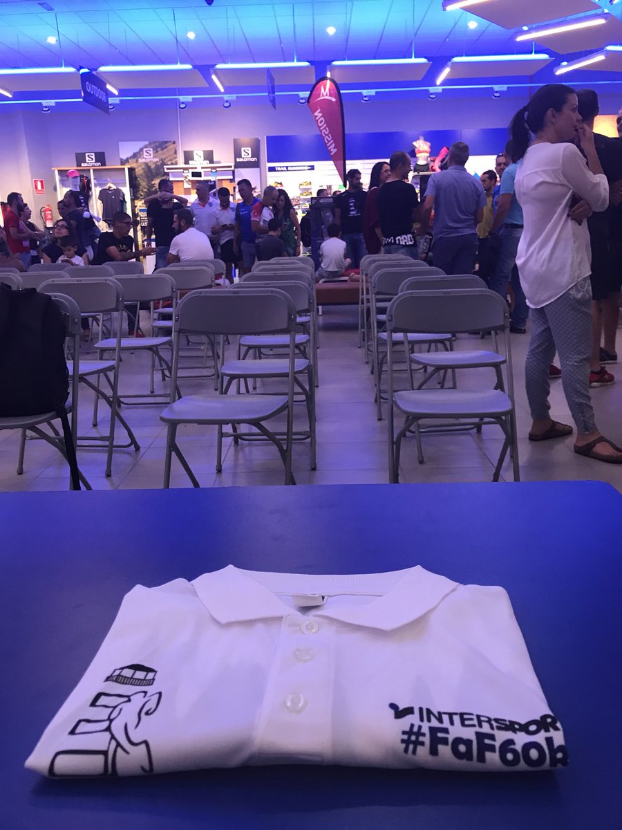 faroafaro's tweet photo. Hoy es un día muy especial para todos. Entregamos la prenda finisher y estrenamos nuestro corto de #FaF2017. Bienvenidos! https://t.co/7obgZTWn0M