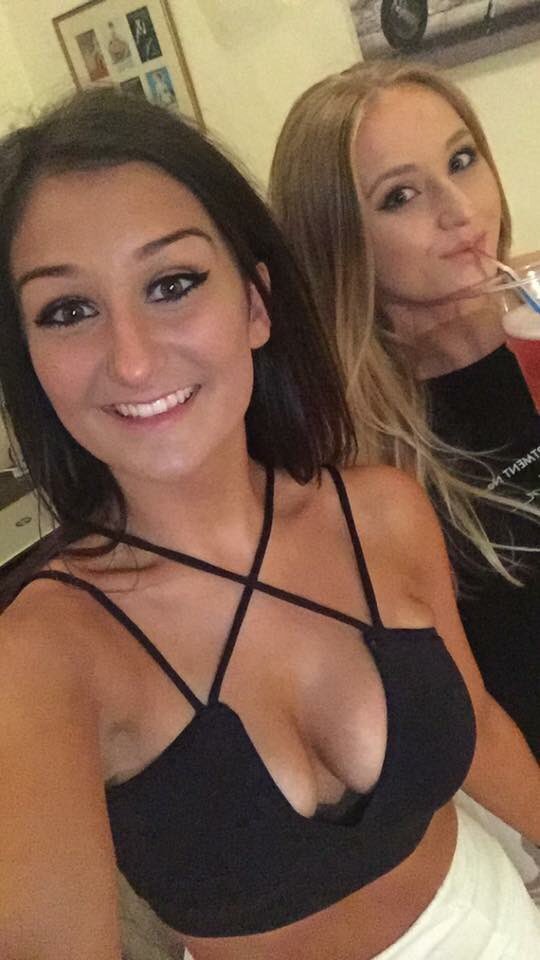 CharrrMann's tweet photo. Happy birthday @cat_pollitt you beautiful intelligent strong being,  I love you and can’t wait to see you tomorrow💗 https://t.co/dIjop90PEp