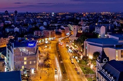 HotelCentar's tweet photo. #mathoteli #mathotels #noć #night https://t.co/prKxOz1nhd