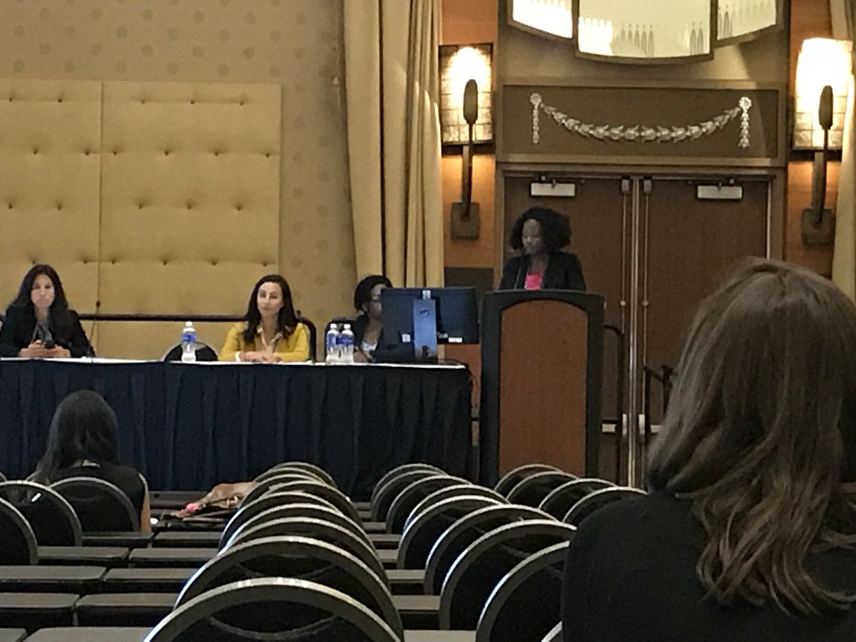 KateMeriwether1's tweet photo. Very proud of Louisville fellow @deslynnevis for a great presentation on what the internet says about pelvic mesh! #pfdweek2017 https://t.co/Ir4mALNO80