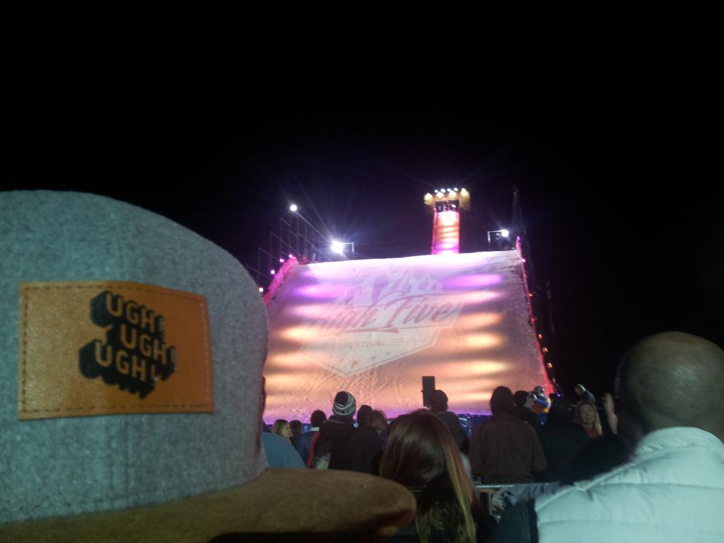 UghUghUgh #soshbigair <a href="/LikeThatEvents/">Like That & Sportair</a> #UGHUGHUGH
