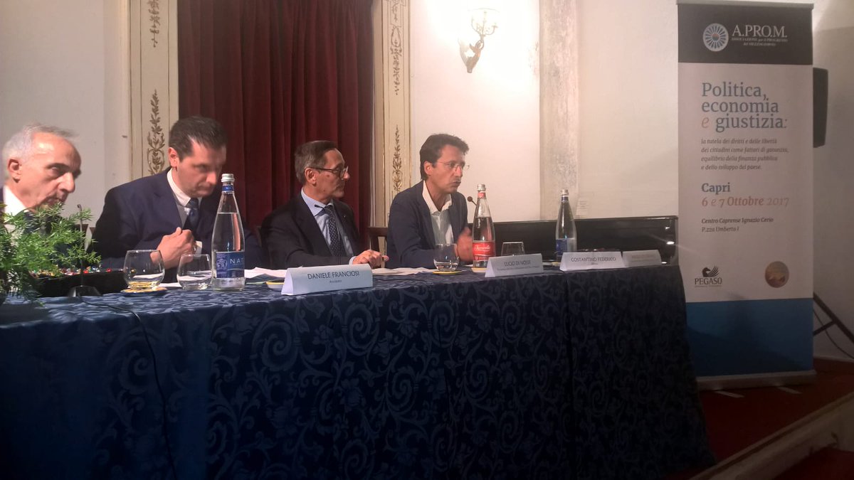 micromediasrl's tweet photo. Il cenacolo preparatorio #Aprom del grande convegno 2018, ha approfondito il tema della tutela dei #diritti e delle #libertà dei cittadini https://t.co/xV6lanIn8g