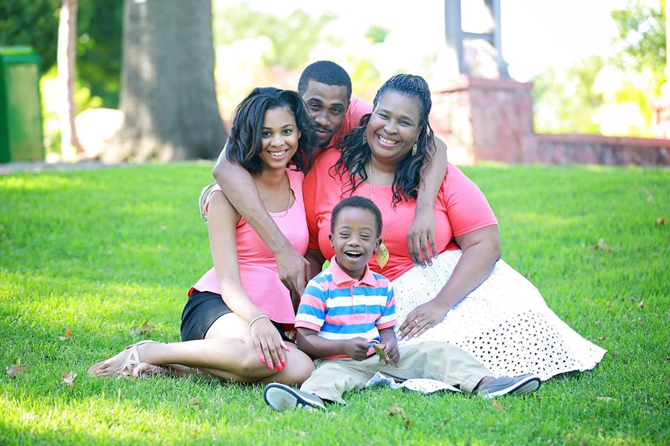 OKDDC's tweet photo. Down Syndrome Awareness Month photo challenge: Day 6 - family #IDSC2017 #DSAWARENESS #OKDDC https://t.co/7FElEwFuHq