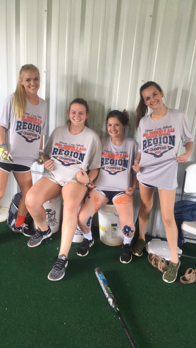 ValwoodSoftball's tweet photo. Valwood softball is working hard this afternoon preparing for Edmond Burke Tuesday at home! Come support them for the first round of state! https://t.co/fFOY82ZU2E