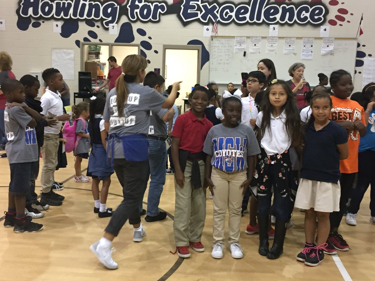 eyeonliteracy's tweet image. Top Coyote Assembly celebrating character excellence! #mcwpln #mcwchallengeaccepted @McWhorterES @cfblearns