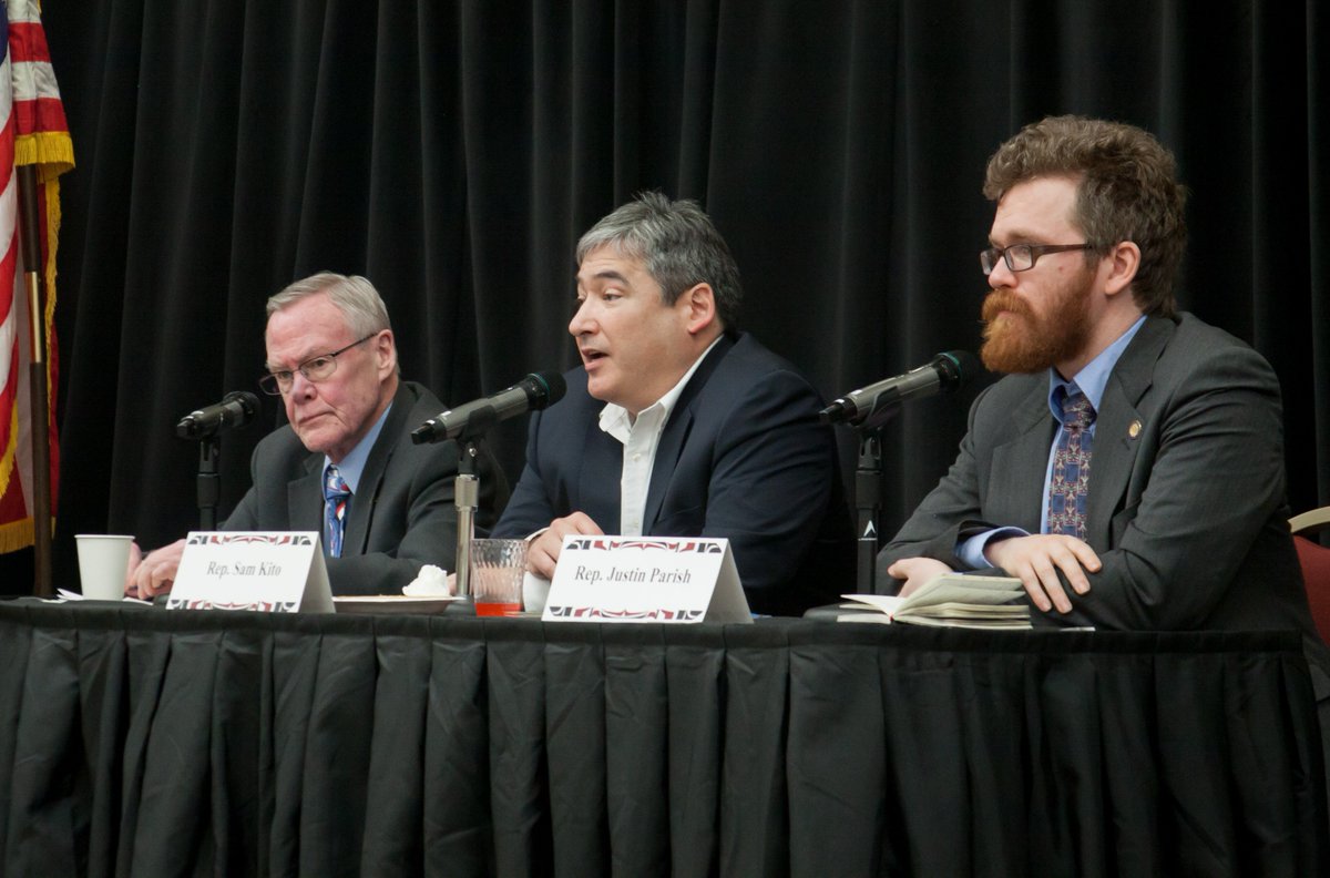 AKHCoalition's tweet photo. #akleg #Juneau delegation wants to hear from you. #TownHall meeting Wednesday to get input prior to Special Session https://t.co/wyHDYnu2D2 https://t.co/Wu98tiI7oh