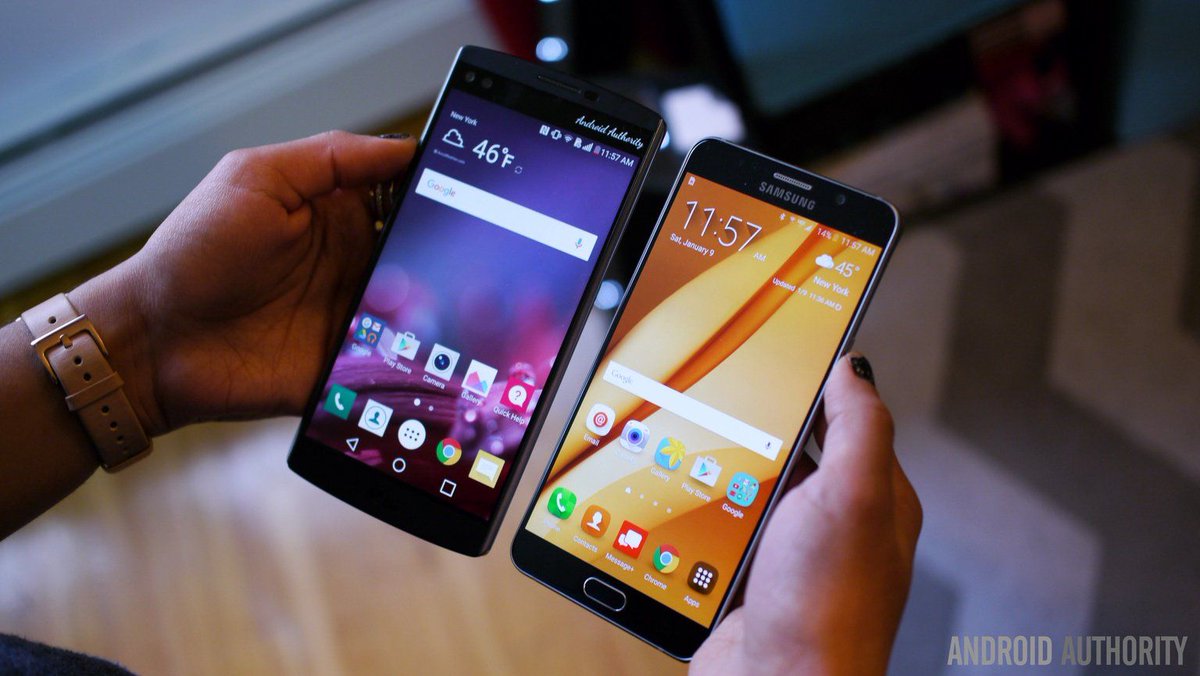 Смартфоны с ips экраном 2024 году. IPS LCD vs Amoled. Amoled экран. Экран супер амолед. IPS OLED Amoled.