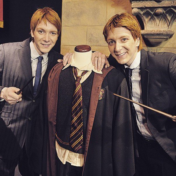 7. Fred and George Weasley ஐ мои любимые тыковки ஐ не заслужили всего этого...