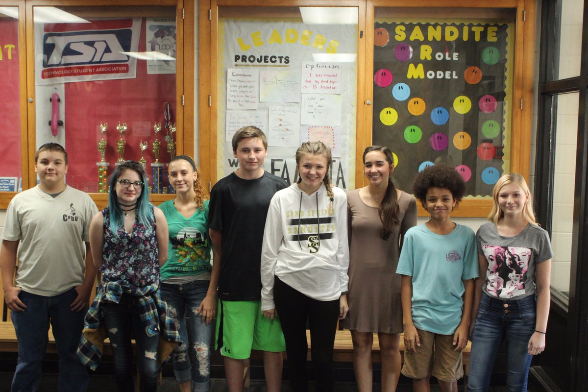 CBMSSandite's tweet photo. Shout out to the 6th, 7th, and 8th grade Sandite Role Models! You guys rock! #edsandite https://t.co/pXFO86G47l